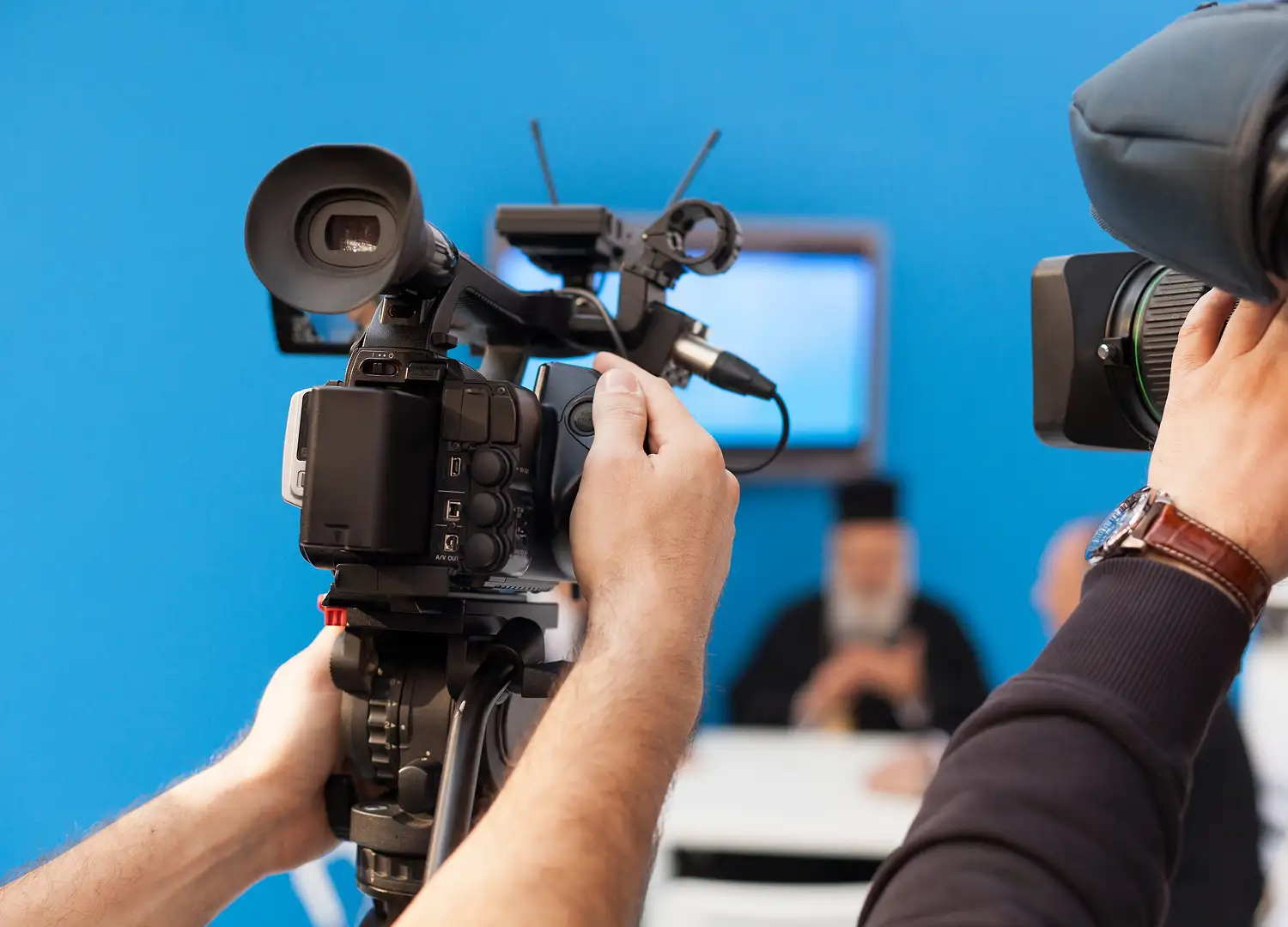 Arts Gallery and Entertainment